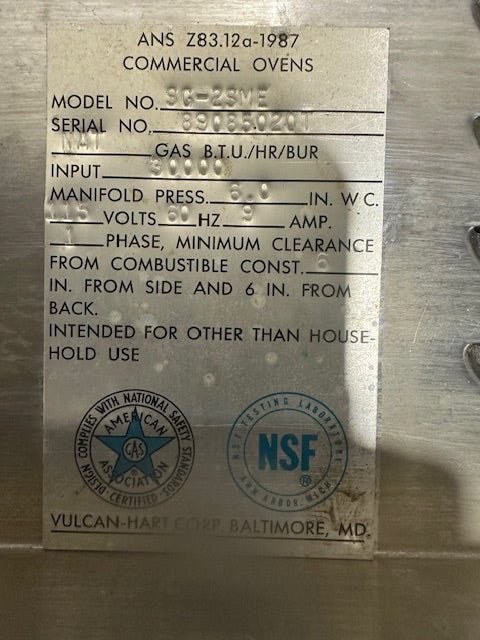 "VULCAN SG - 2SME"H.D COMMERCIAL N GAS CONVECTION OVEN WITH BASE AND 5 RACKS - Second Life - Equipment - collection_name