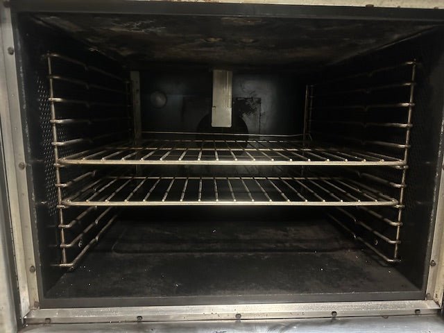 "VULCAN SG1010T" COMMERCIAL N GAS DOUBLE STACK CONVECTION OVEN WITH 4 RACKS - Second Life - Equipment - collection_name