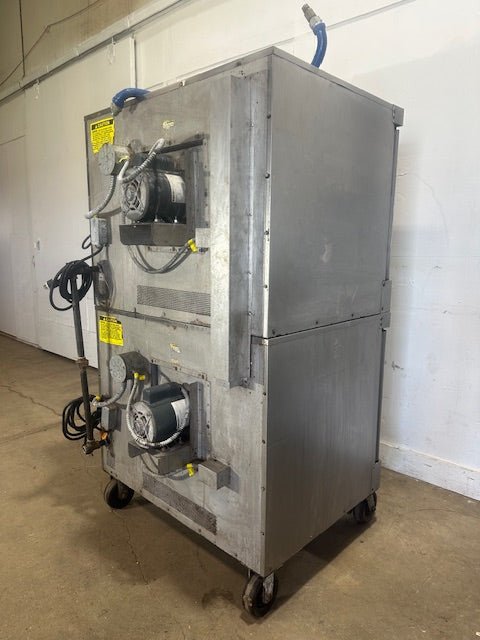 "VULCAN VC4GD - 10"COMMERCIAL NATURAL GAS DOUBLE STACK CONVECTION OVEN ON CASTERS - Second Life - Equipment - collection_name
