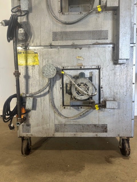 "VULCAN VC4GD - 10"COMMERCIAL NATURAL GAS DOUBLE STACK CONVECTION OVEN ON CASTERS - Second Life - Equipment - collection_name