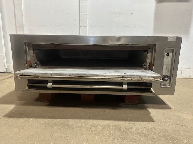 "VULCAN"H.D COMMERCIAL NATURAL GAS SINGLE STONE DECK PIZZA OVEN - Second Life - Equipment - collection_name