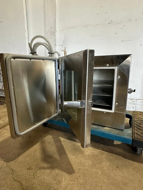 VWR/Sheldon 1410M 1200698 STAINLESS STEEL VACUUM OVEN FOR LABORATORY, 120V - Second Life-Equipment-collection_name