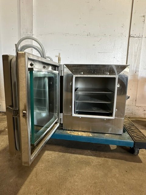 VWR/Sheldon 1410M 1200698 STAINLESS STEEL VACUUM OVEN FOR LABORATORY, 120V - Second Life-Equipment-collection_name