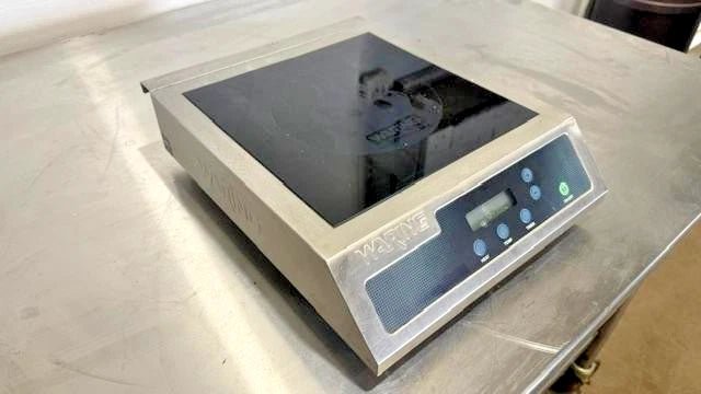 Waring Heavy Duty Commercial WIH400 Countertop Induction Range, NSF Certified - Second Life - Equipment - collection_name