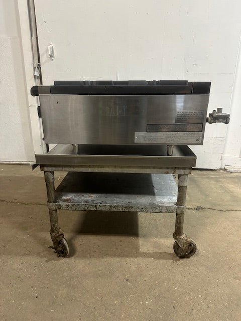 "WELLS HDHP3630G" H.D COMMERCIAL GAS HOT PLATE WITH 6 BURNERS ON CART - Second Life - Equipment - collection_name
