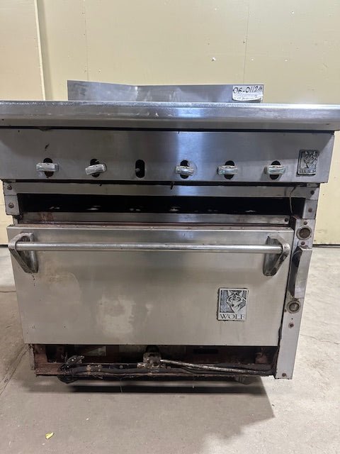 WOLF NATURAL GAS RADIANT HEAT CHAR BROILER GRILL WITH BOTTOM CONVECTION OVEN - Bargains R Ours - #collection_name#