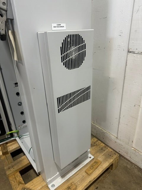 X-bar EC-DH22 Automation electrical control drive servo panel with a E308M heat exchange - Second Life-Equipment-collection_name