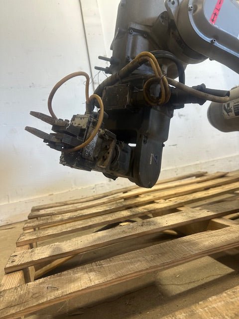 YASKAWA MOTOMAN YR - HP3 - A01 H.D INDUSTRIAL ROBOTIC MANIPULATOR ARM - Second Life - Equipment - collection_name